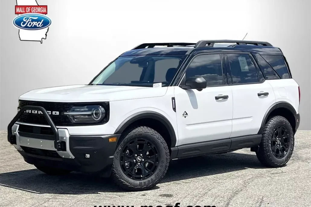 2025 Ford Bronco Sport Outer Banks photo 1