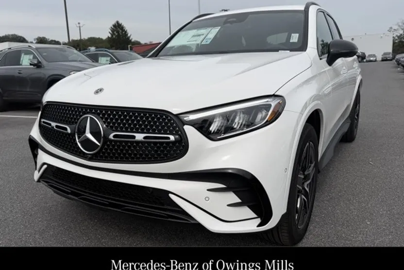 2026 Mercedes Benz GLC 300 4MATIC photo 1