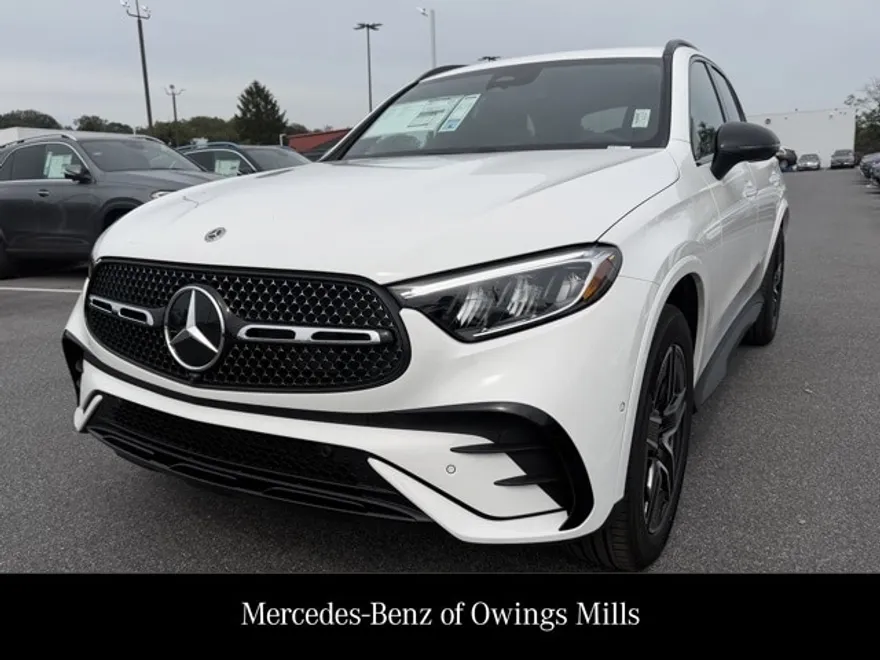 2026 Mercedes Benz GLC 300 4MATIC photo 1