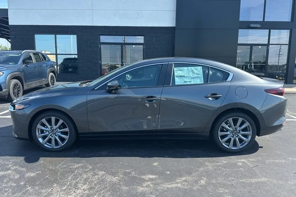 2025 Mazda Mazda3 Sedan 2.5 s Preferred photo 1