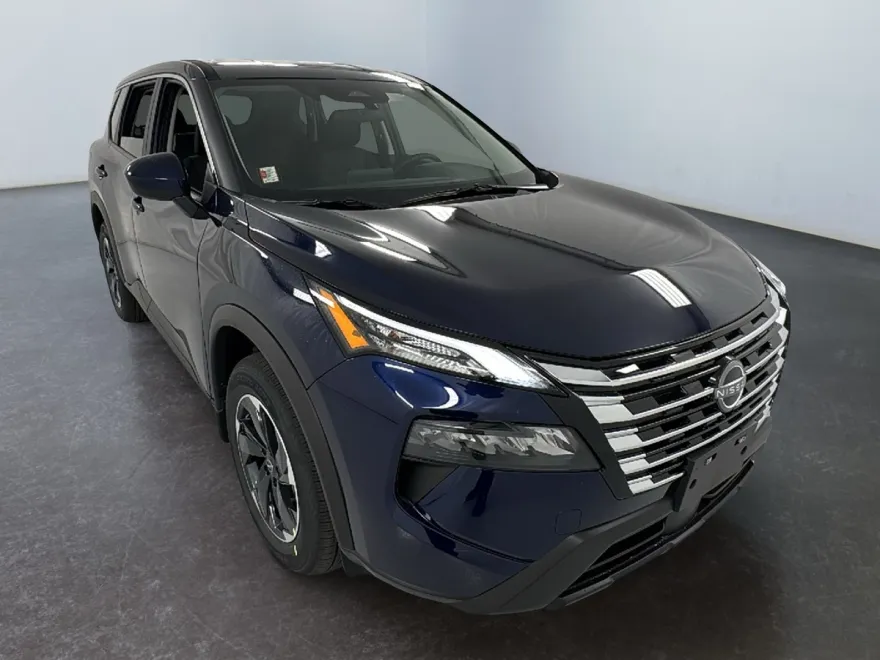 2026 Nissan Rogue SV photo 1