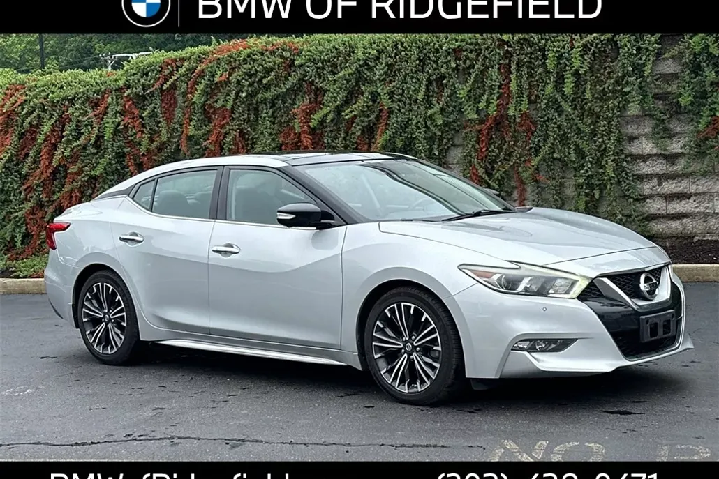 2017 Nissan Maxima Platinum photo 1