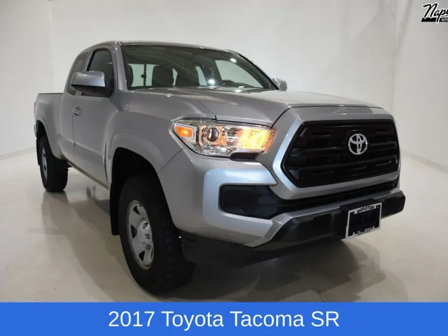 2017 Toyota Tacoma SR photo 1