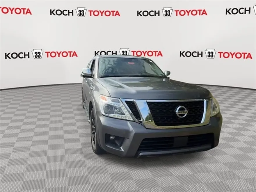 2019 Nissan Armada Platinum photo 1