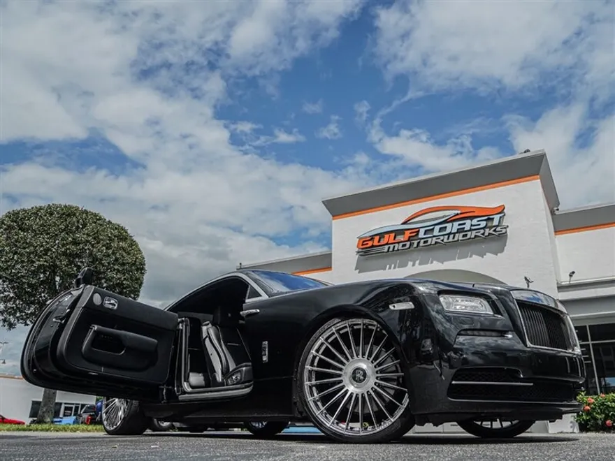 2016 Rolls Royce Wraith photo 1