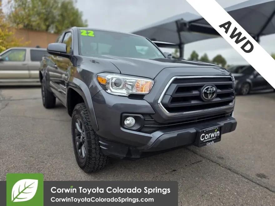 2022 Toyota Tacoma SR5 V6 photo 1