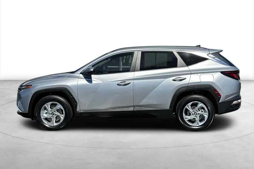 2024 Hyundai Tucson SEL photo 1