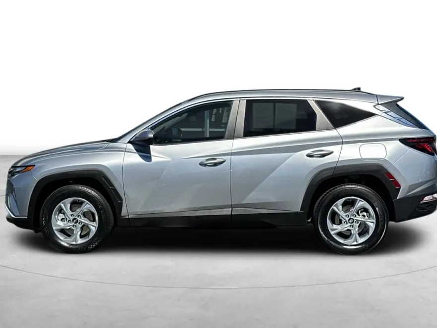 2024 Hyundai Tucson SEL photo 1