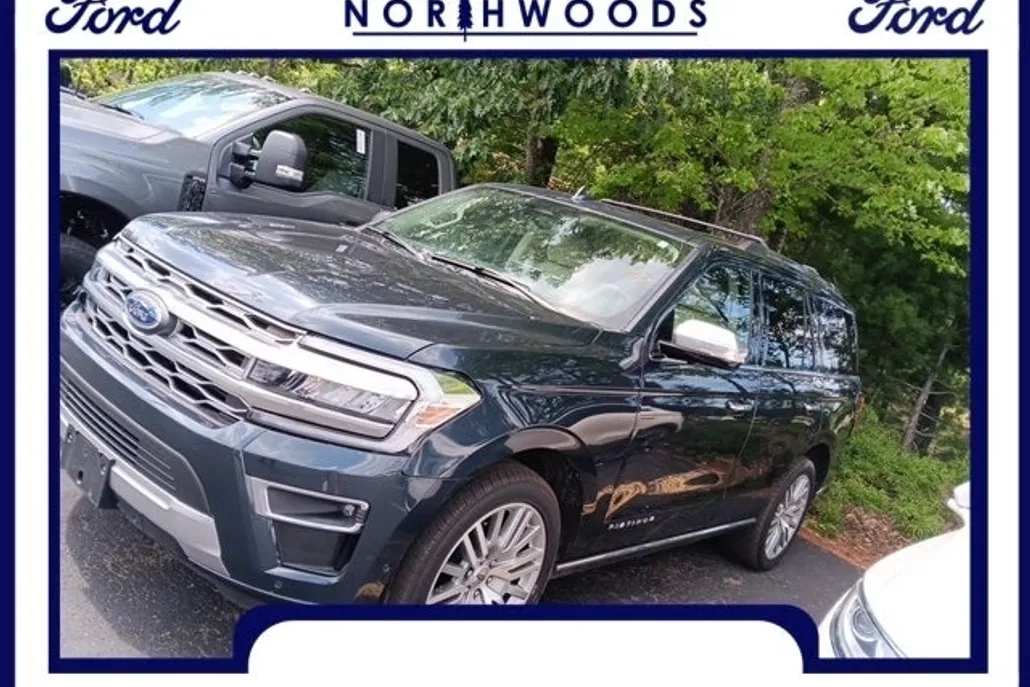 2024 Ford Expedition Platinum photo 1