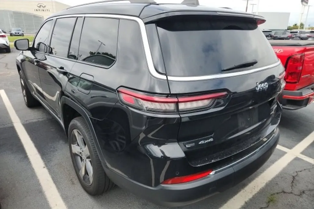2021 Jeep Grand Cherokee Limited photo 1