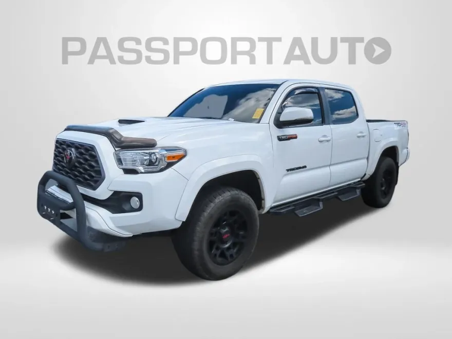 2020 Toyota Tacoma TRD Sport V6 photo 1