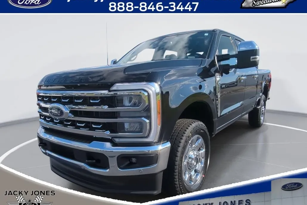 2026 Ford F-250 Lariat photo 1