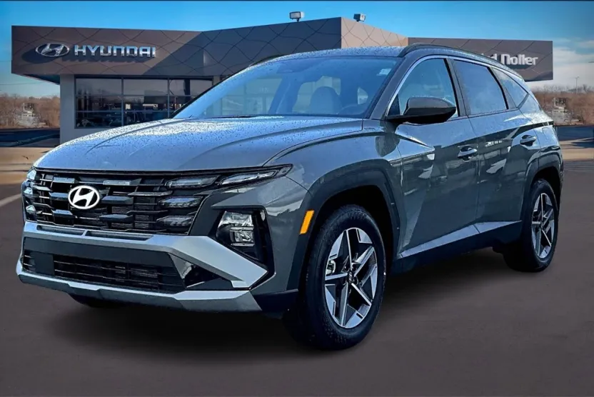 2026 Hyundai Tucson SEL photo 1