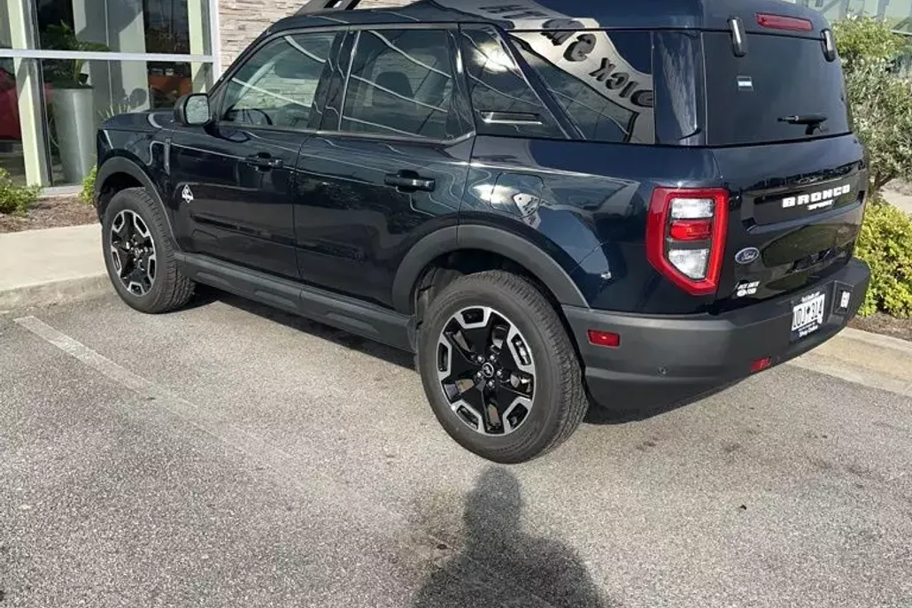 2023 Ford Bronco Sport Outer Banks photo 1