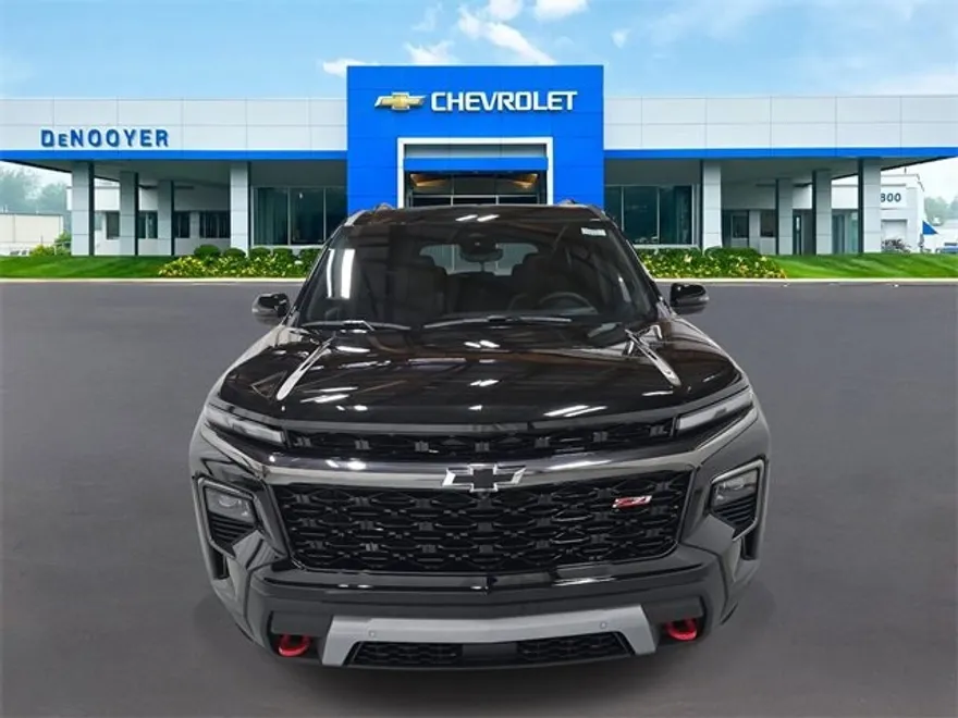 2026 Chevrolet Traverse Z71 photo 1