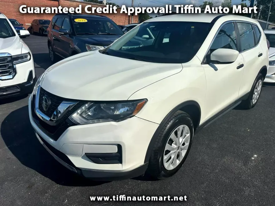 2020 Nissan Rogue S photo 1