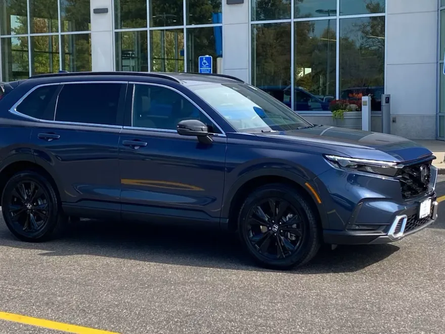 2025 Honda CR-V Hybrid Sport Touring photo 1