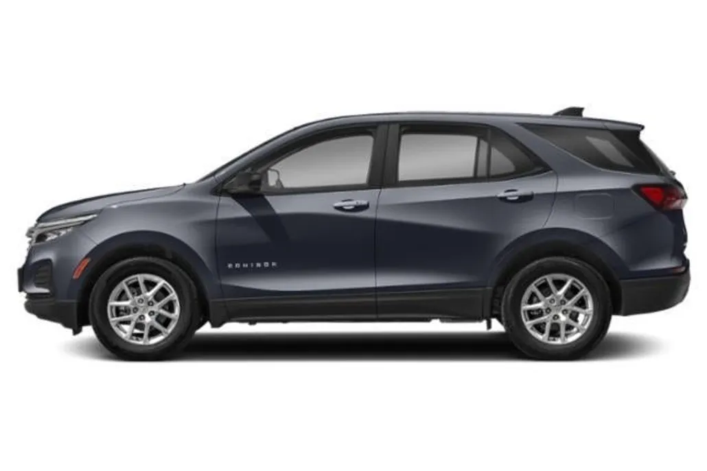 2022 Chevrolet Equinox LT photo 1