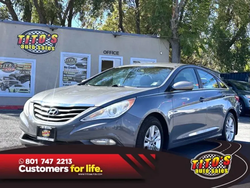 2013 Hyundai Sonata GLS photo 1