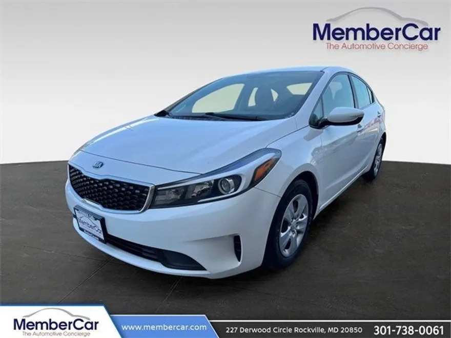 2017 Kia Forte LX Base photo 1