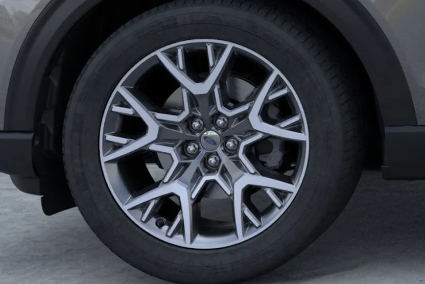 2025 Ford Explorer Platinum photo 1