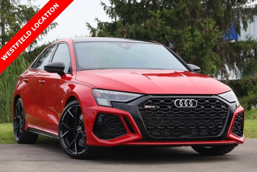 2022 Audi RS 3 Base photo 1