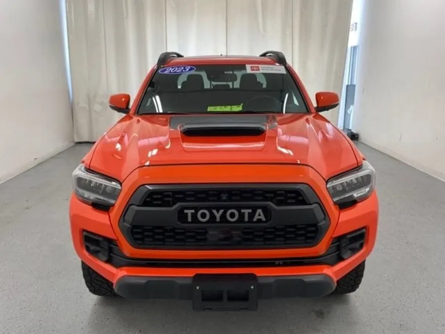 2023 Toyota Tacoma TRD Pro photo 1