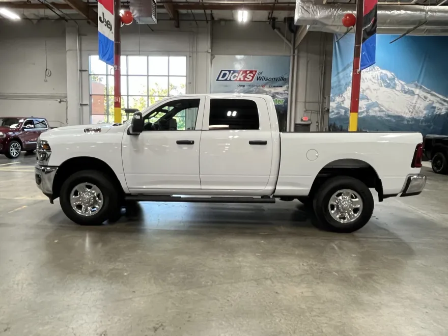 2025 Ram 2500 Tradesman photo 1