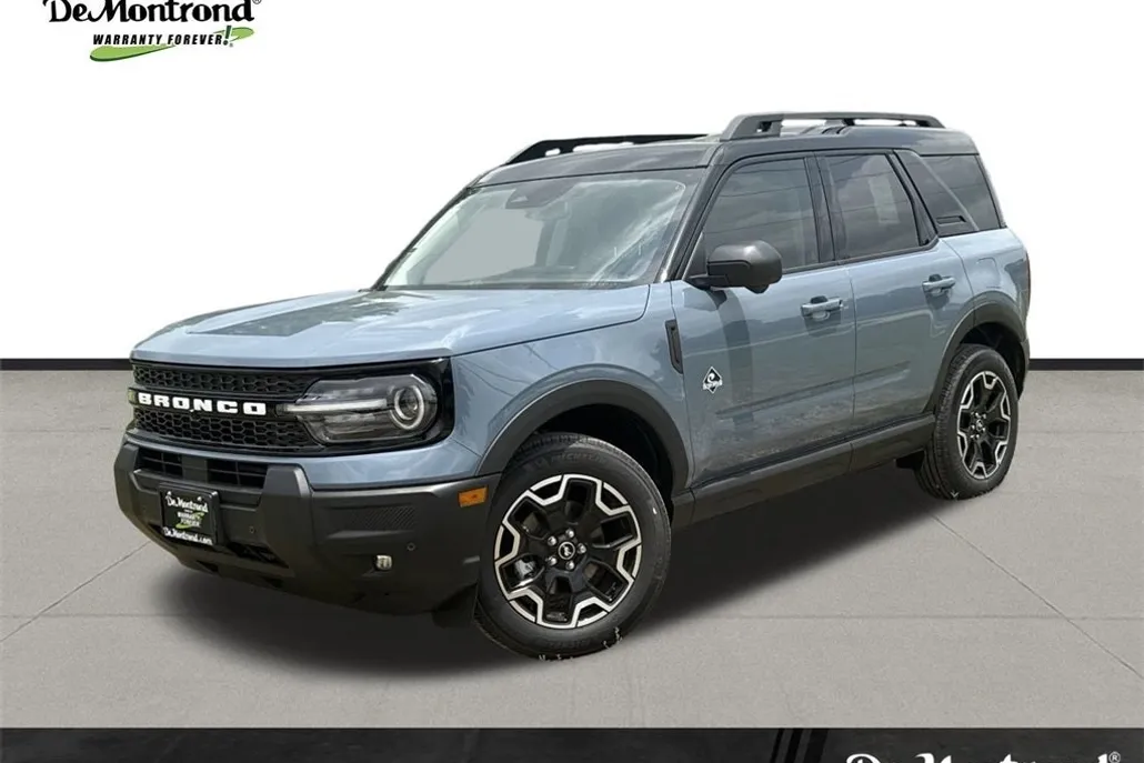 2025 Ford Bronco Sport Outer Banks photo 1
