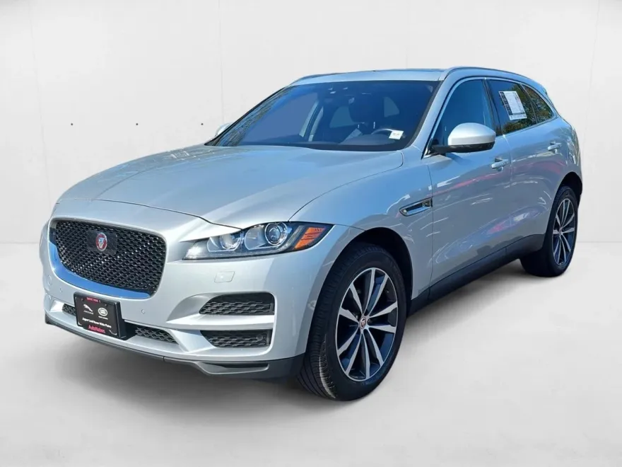 2020 Jaguar F-PACE Prestige photo 1