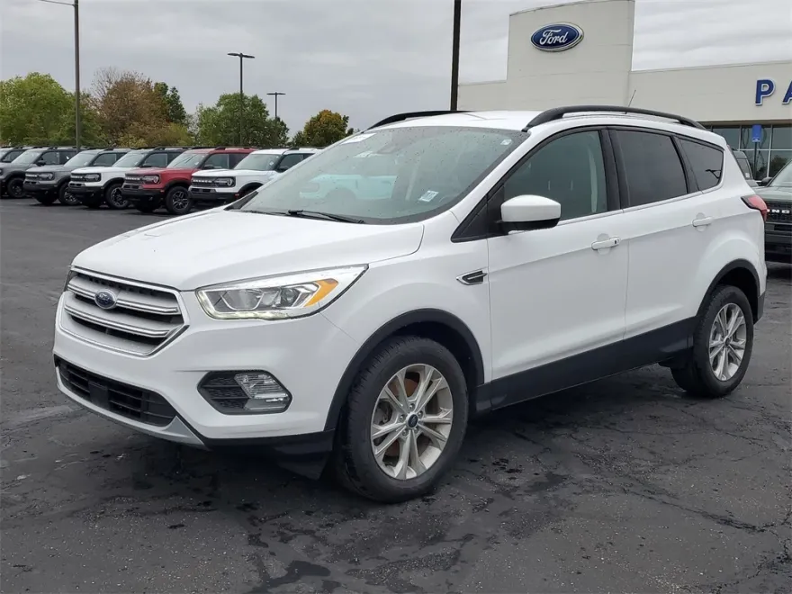 2019 Ford Escape SEL photo 1