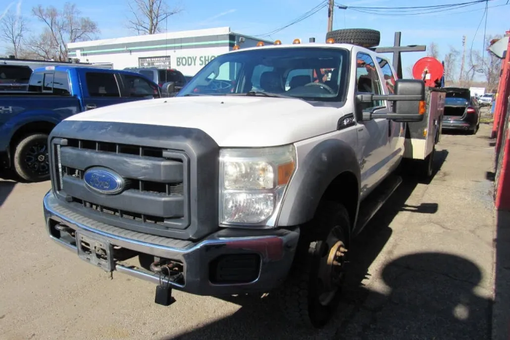 2013 Ford F-550 photo 1
