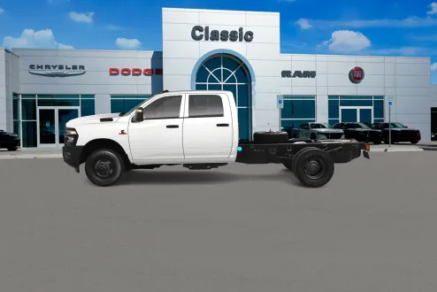 2025 Ram 3500 Tradesman photo 3