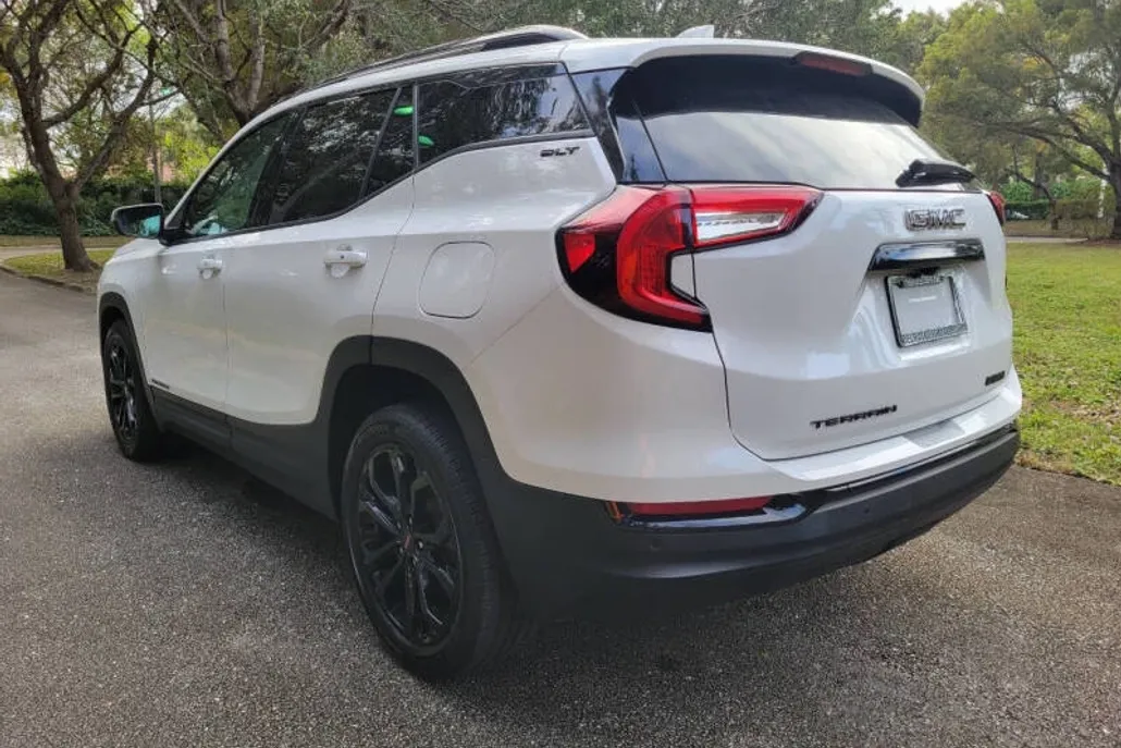 2022 Gmc Terrain SLT photo 1