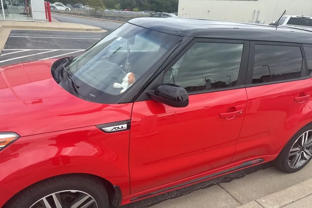 2019 Kia Soul Plus photo 1