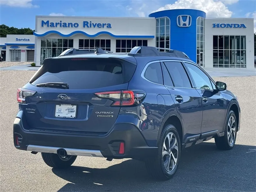 2020 Subaru Outback Touring XT photo 1