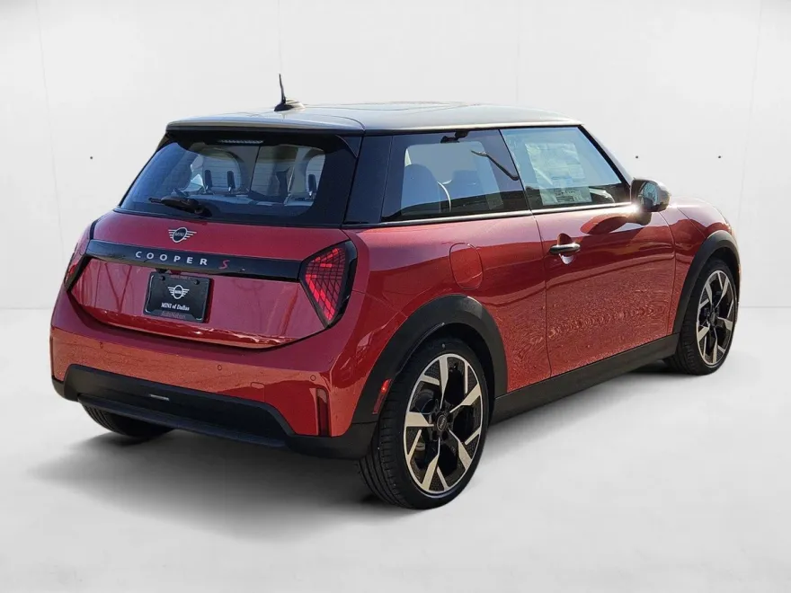 2025 Mini Cooper 2 Door Hardtop S Iconic photo 1