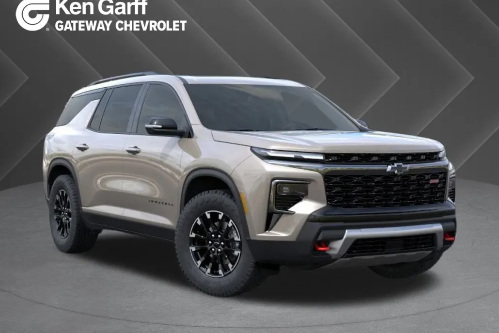 2026 Chevrolet Traverse Z71 photo 1