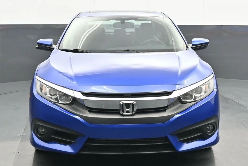 2017 Honda Civic EX-L photo 1