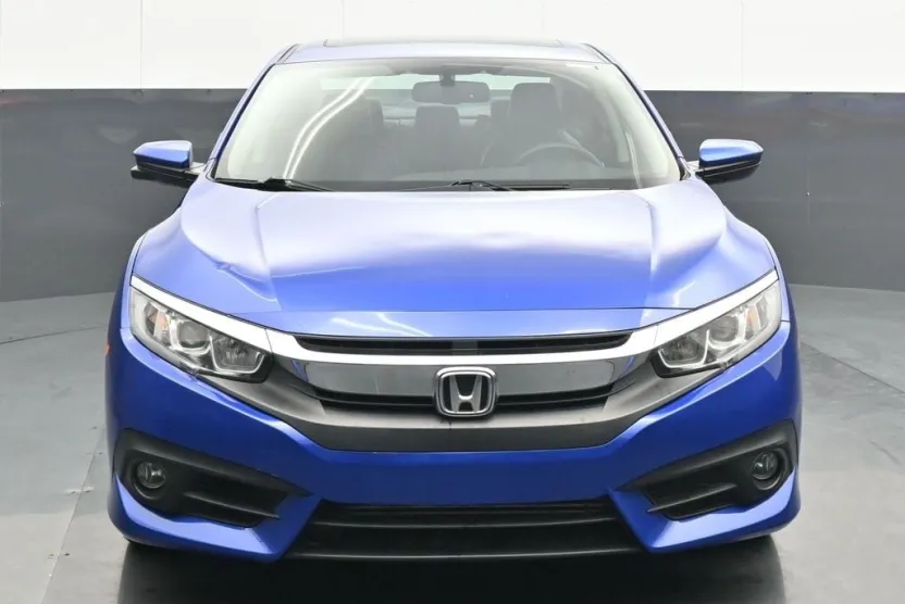 2017 Honda Civic EX-L photo 1