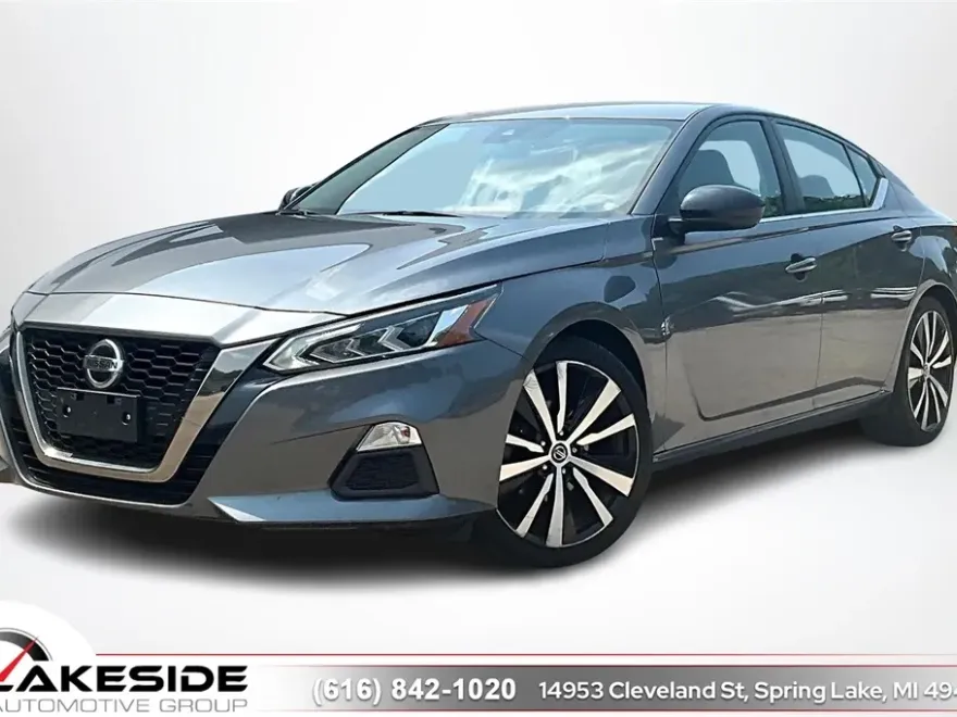 2020 Nissan Altima 2.5 SR photo 1