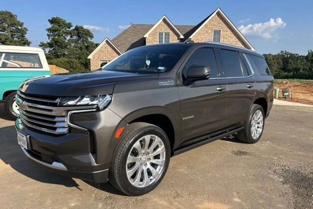 2021 Chevrolet Tahoe High Country photo 1