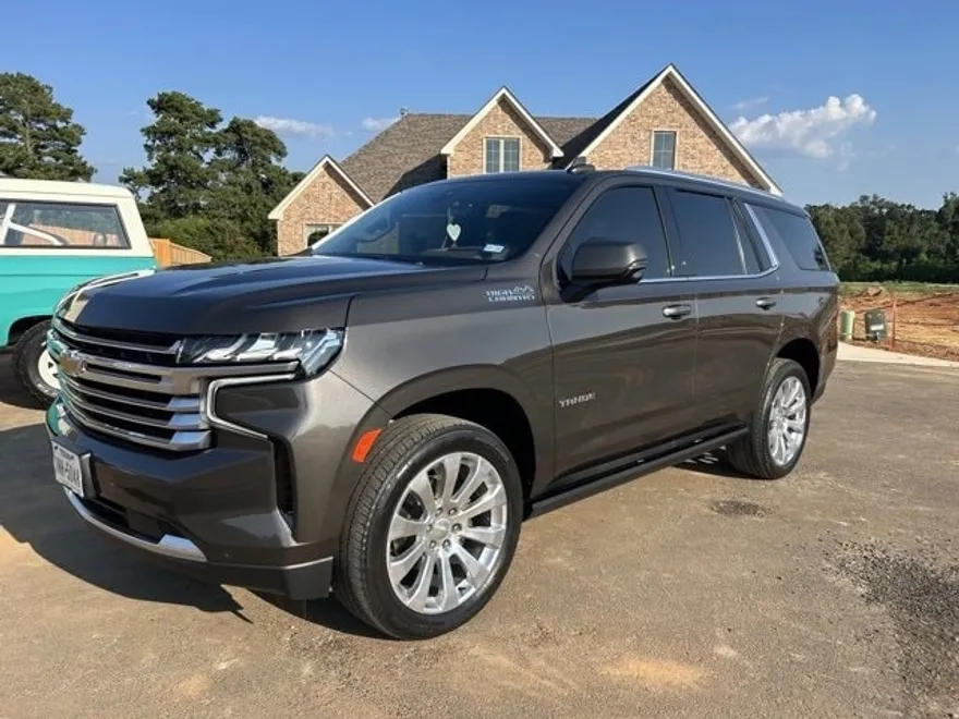2021 Chevrolet Tahoe High Country photo 1