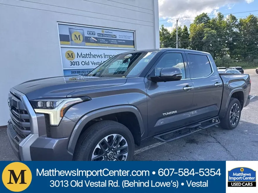 2023 Toyota Tundra Limited CrewMax photo 1