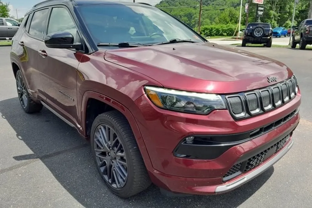 2022 Jeep Compass High Altitude photo 1