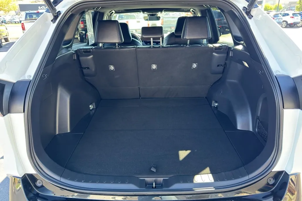2023 Toyota RAV4 Hybrid XSE photo 1