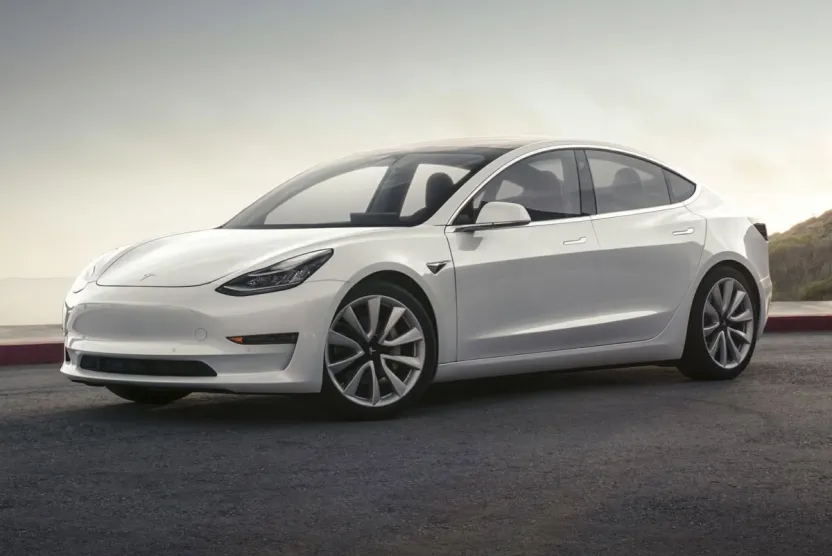 2019 Tesla Model 3 Long Range photo 1