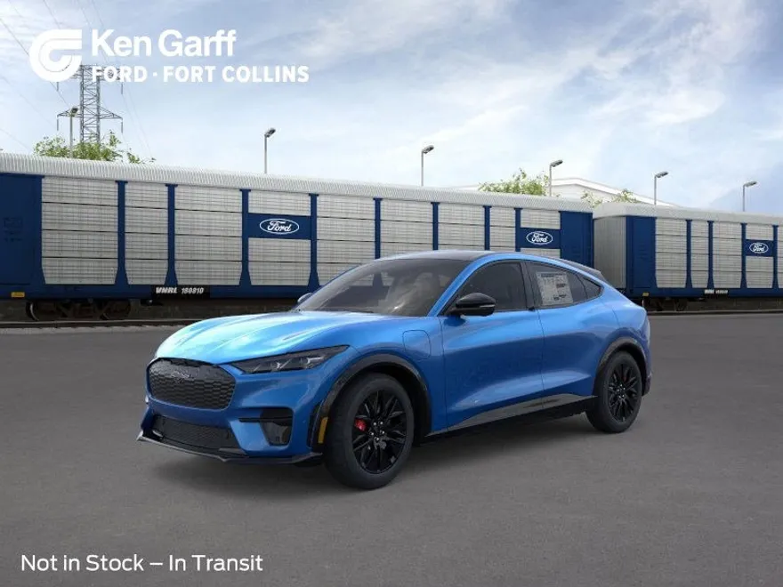 2025 Ford Mustang Mach-E Premium photo 1