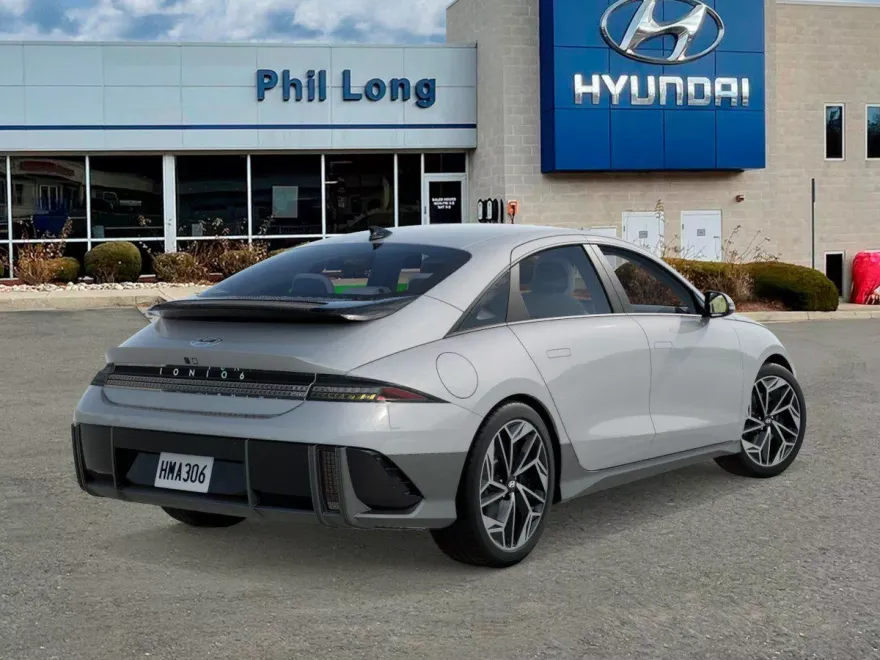 2025 Hyundai Ioniq 6 SEL photo 1