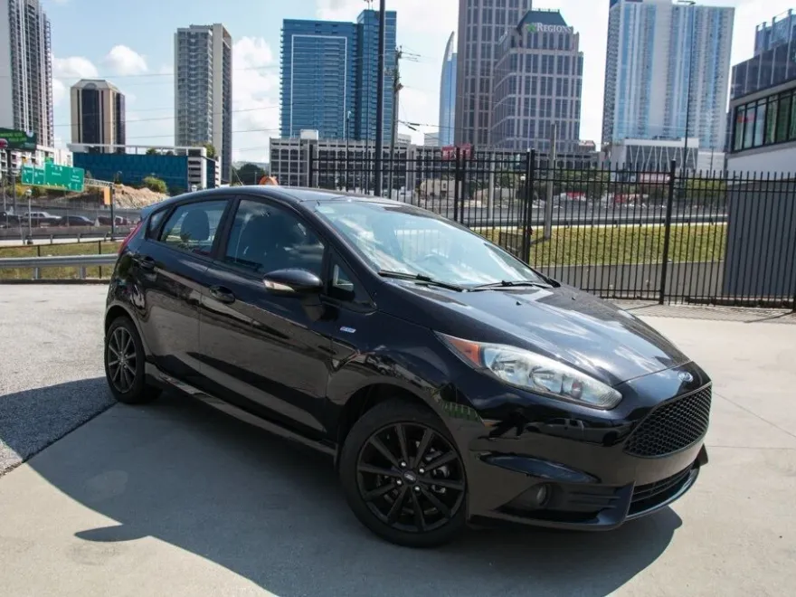 2019 Ford Fiesta ST photo 1